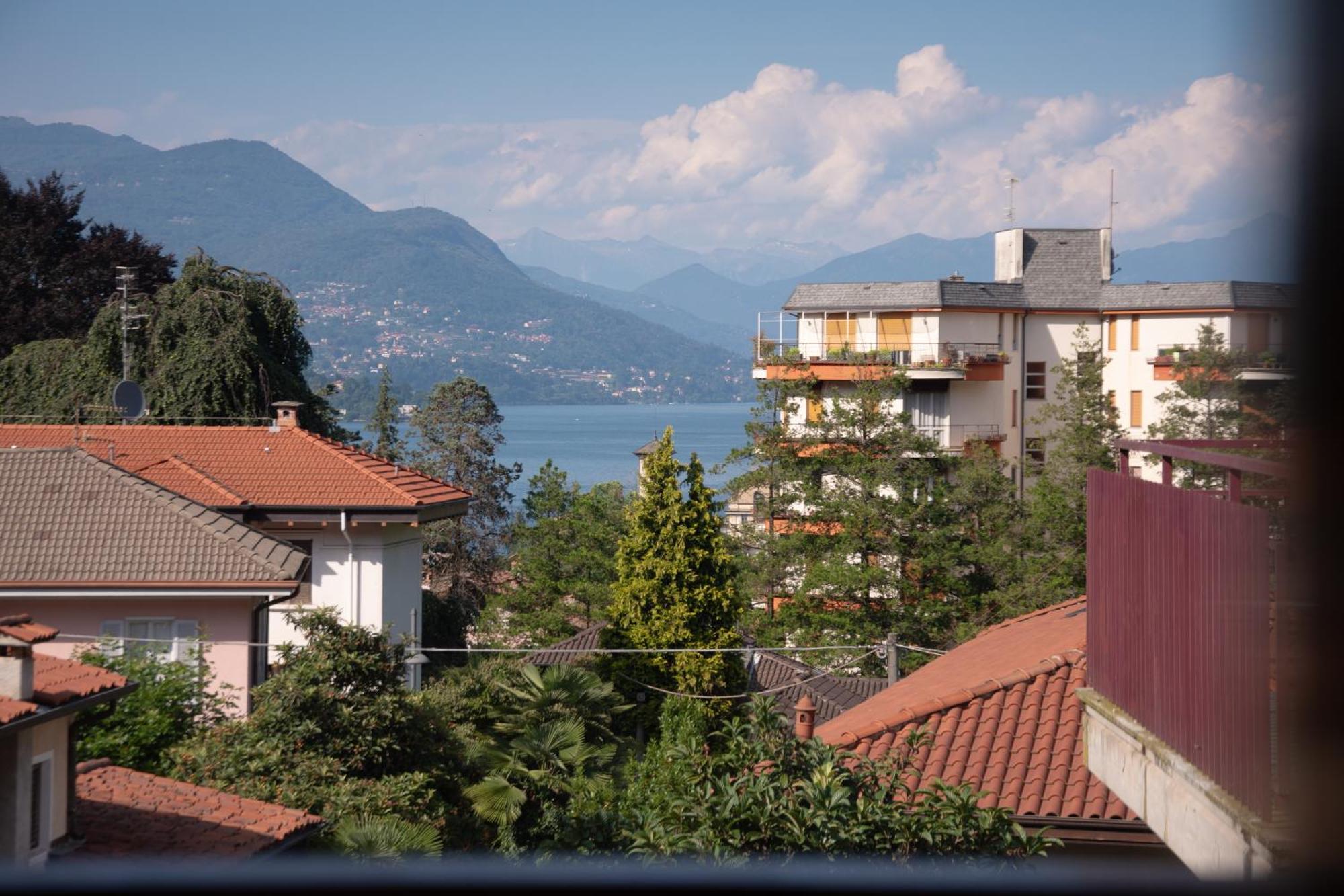 Marnhouse Stresa Lake View Buitenkant foto