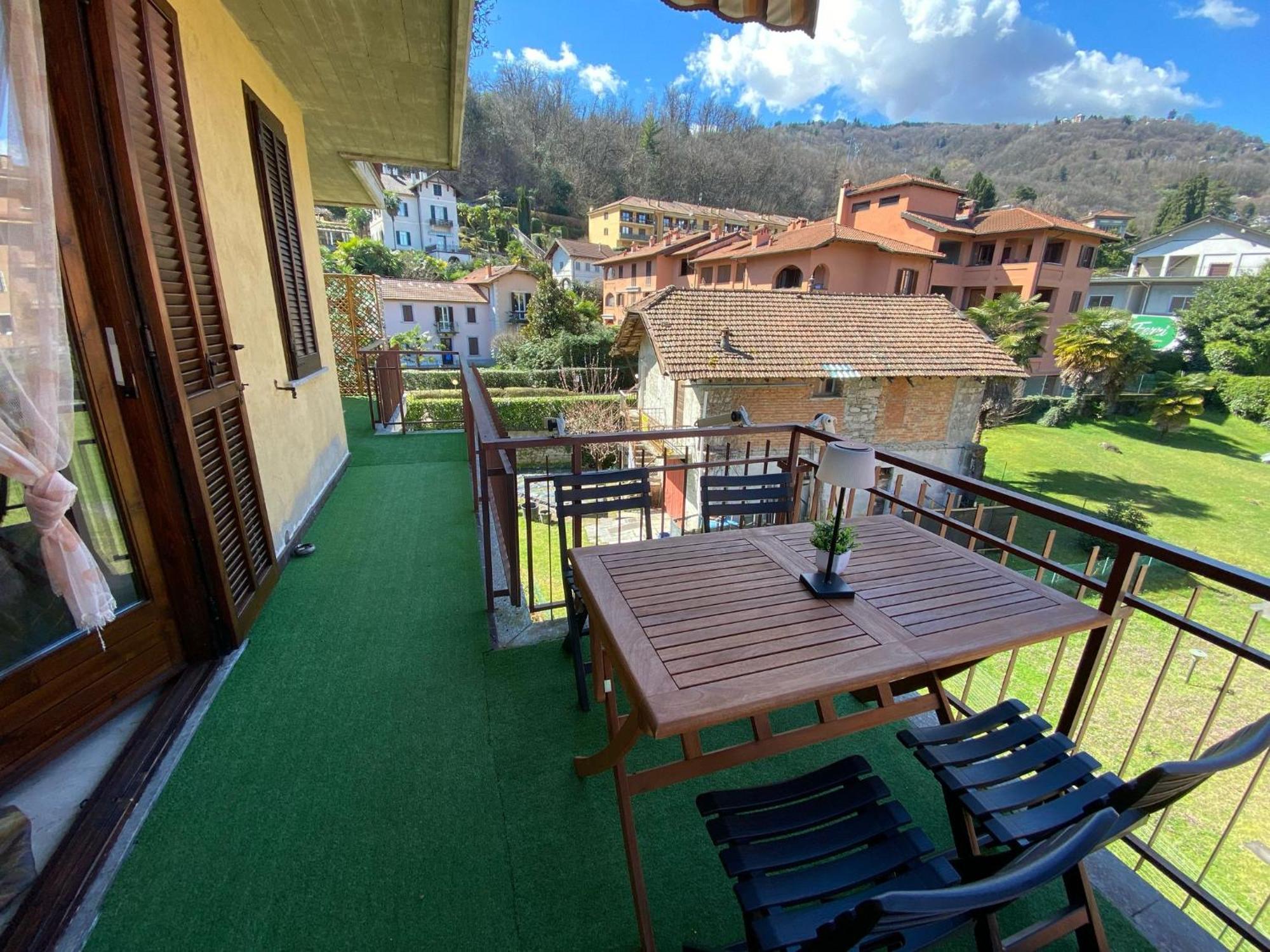 Marnhouse Stresa Lake View Buitenkant foto